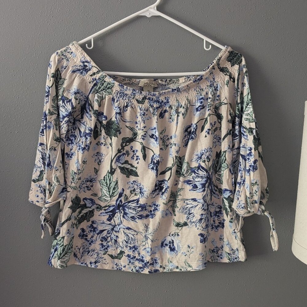 flowy top